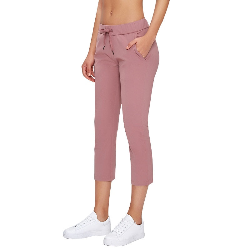 Lola Lightweight Mid-Rise Pants