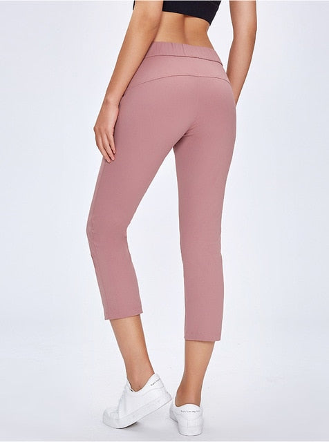 Lola Lightweight Mid-Rise Pants