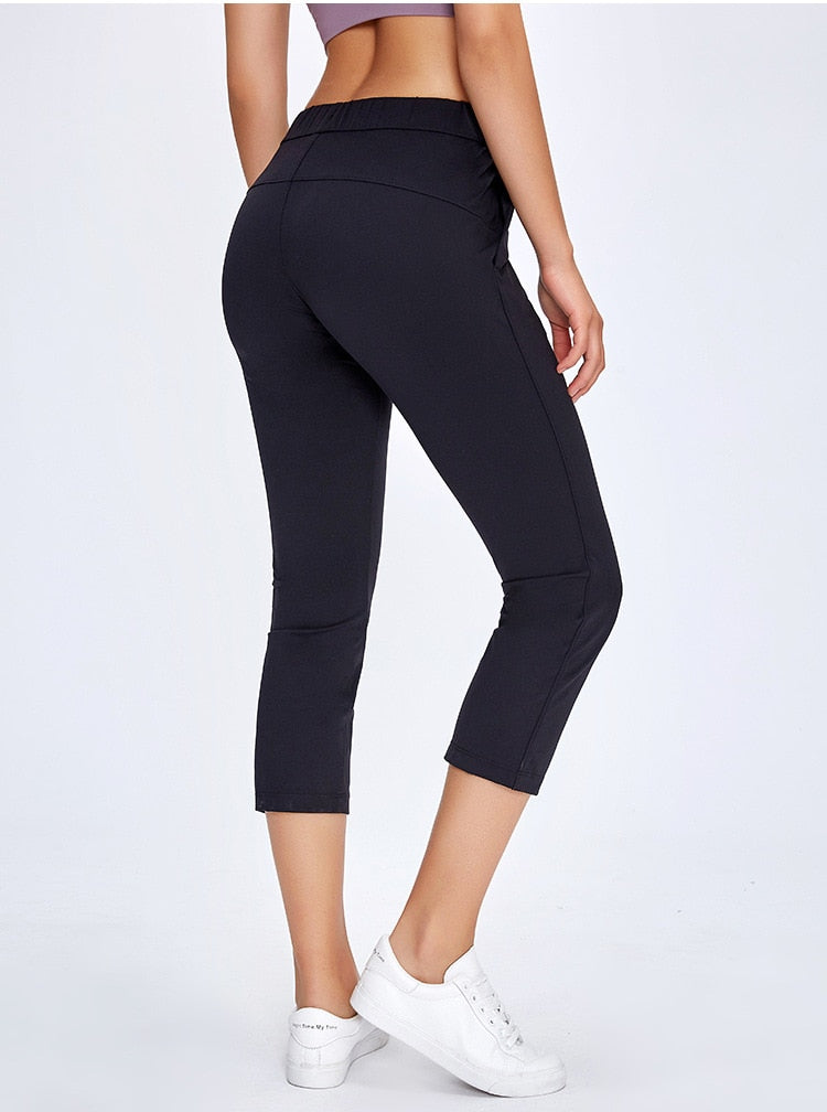 Lola Lightweight Mid-Rise Pants